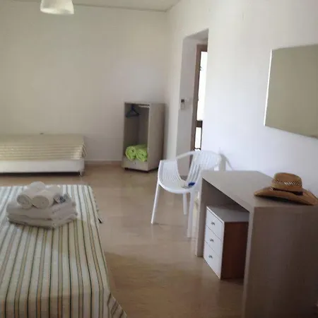 Отель Lefka Hotel, & 2*