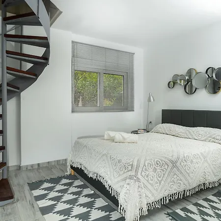 Lefka Hotel, & Hotel 2*