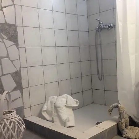 Lefka Hotel, & 2*