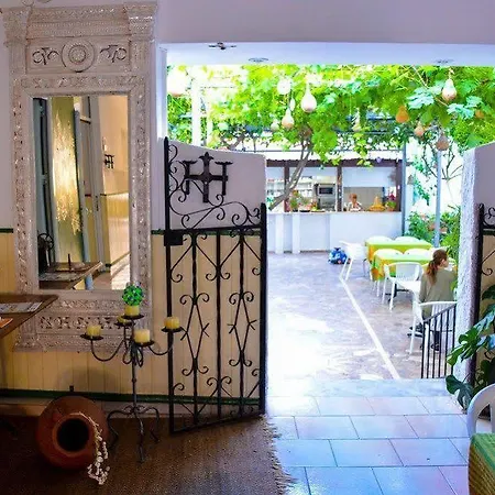 Lefka Hotel, & 2* Rhodes City